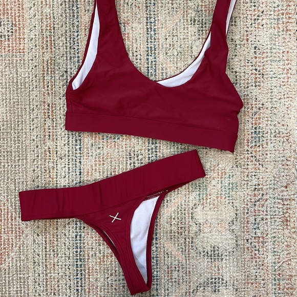 BoutineLA Bikini - Picture 2 of 4